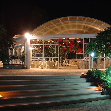 Hotel Sierra Silvana Selva Di Fasano Exterior foto